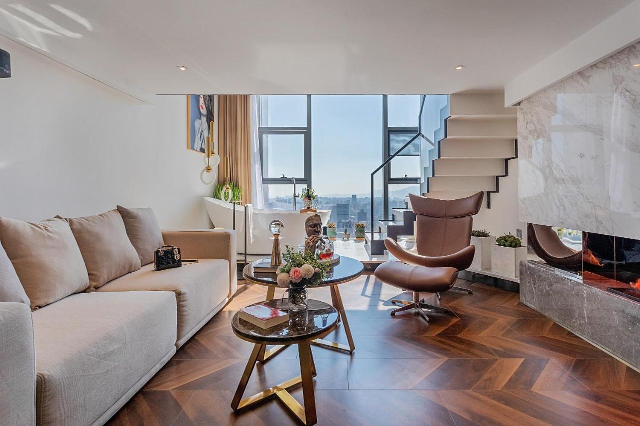 Kunming Hotel High Sky View Apartment Exterior photo