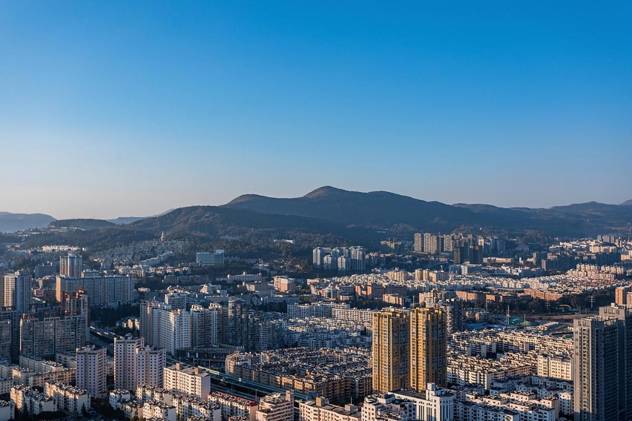 Kunming Hotel High Sky View Apartment Exterior photo
