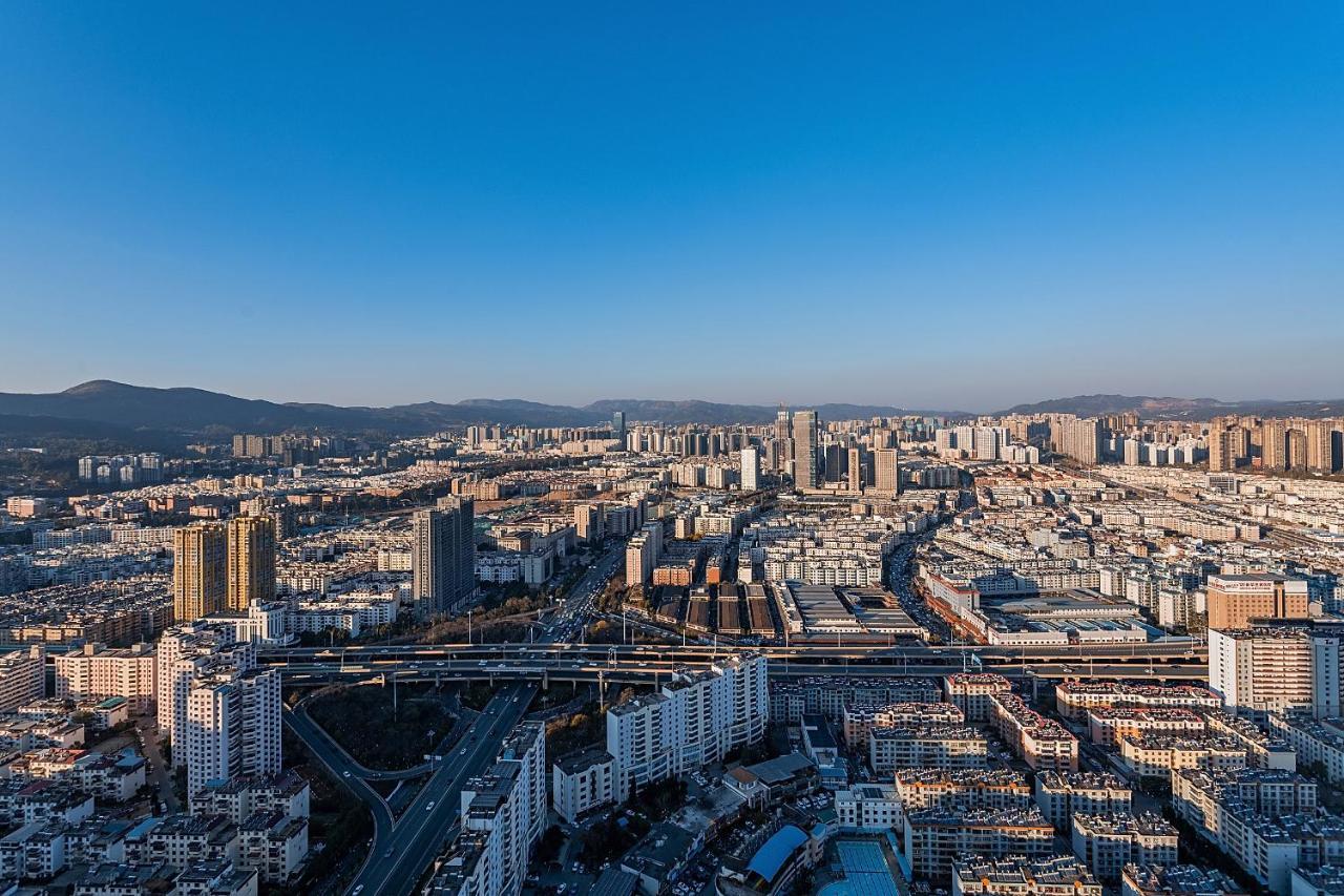 Kunming Hotel High Sky View Apartment Exterior photo