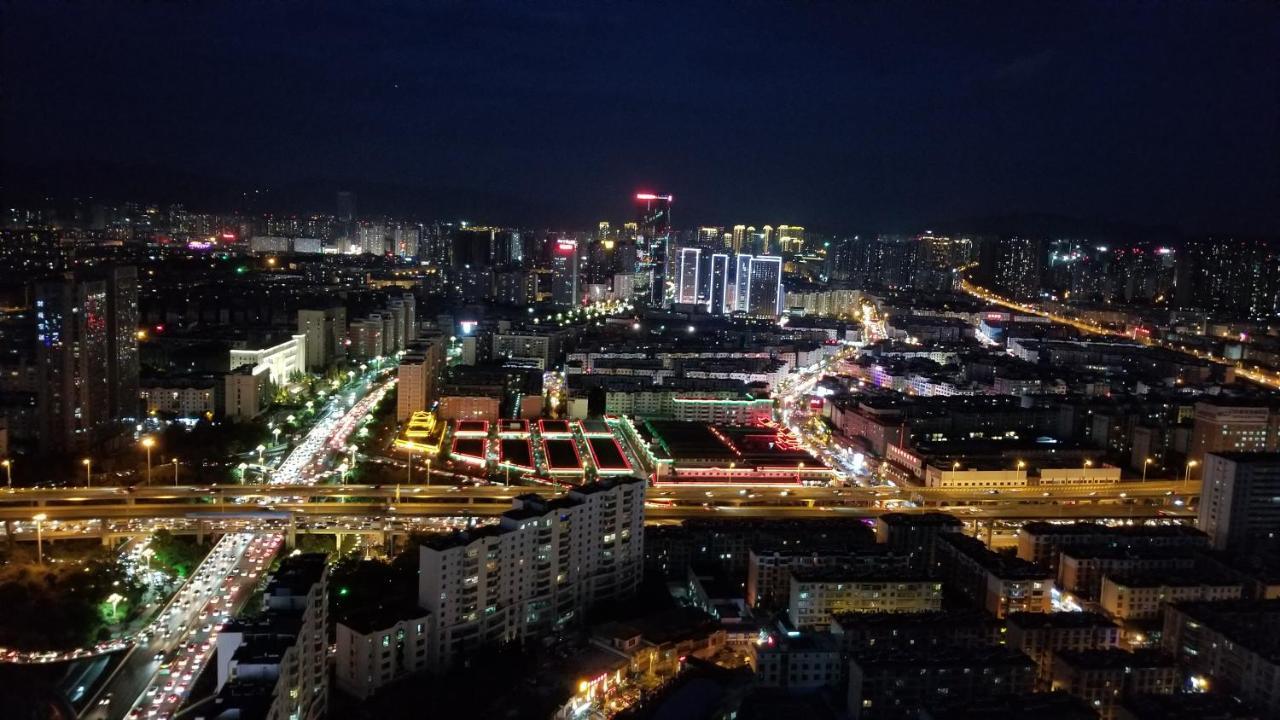 Kunming Hotel High Sky View Hotel Exterior photo